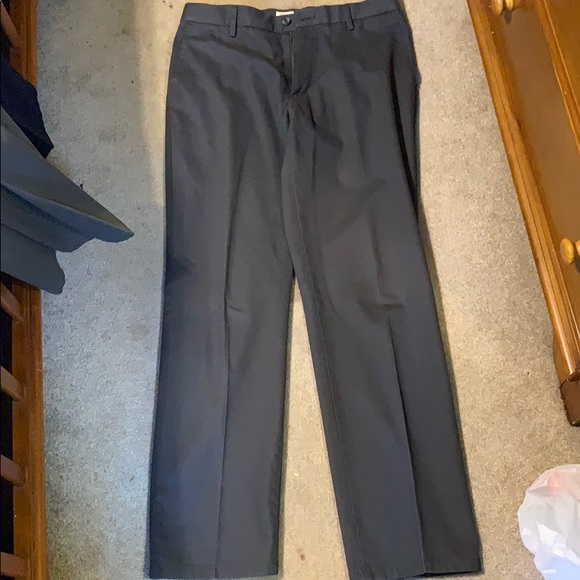 New Grey Dockers Men’s Dress Pants - Picture 2 of 6